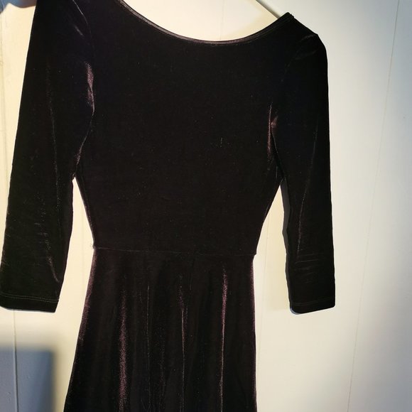 BLACK VELVET DRESS - Picture 2 of 2